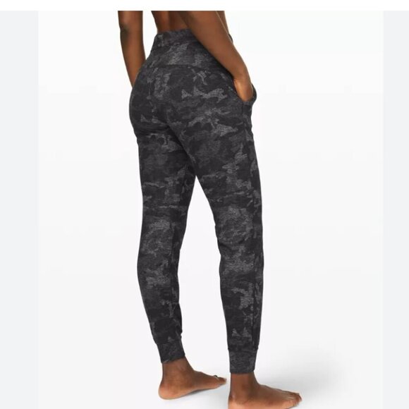 Lululemon Ready to Rulu Pant Gray Camouflage Jogger Pants 4 - Picture 1 of 8